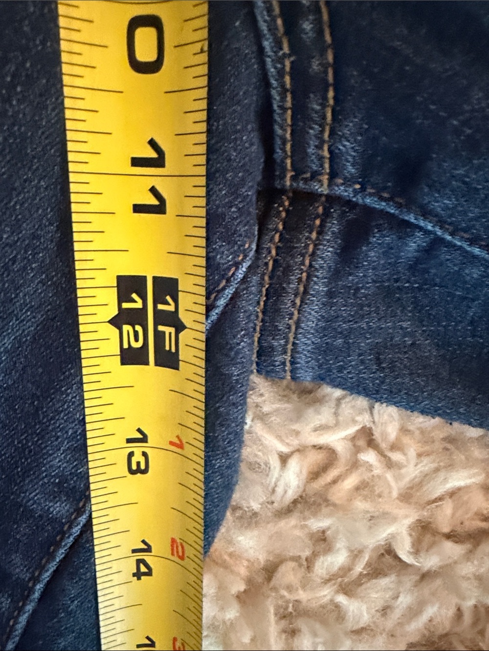 Judy Blue Jeans Size 16W Stretch Relaxed Fit Gently Used Distressed - Picture 13 of 14